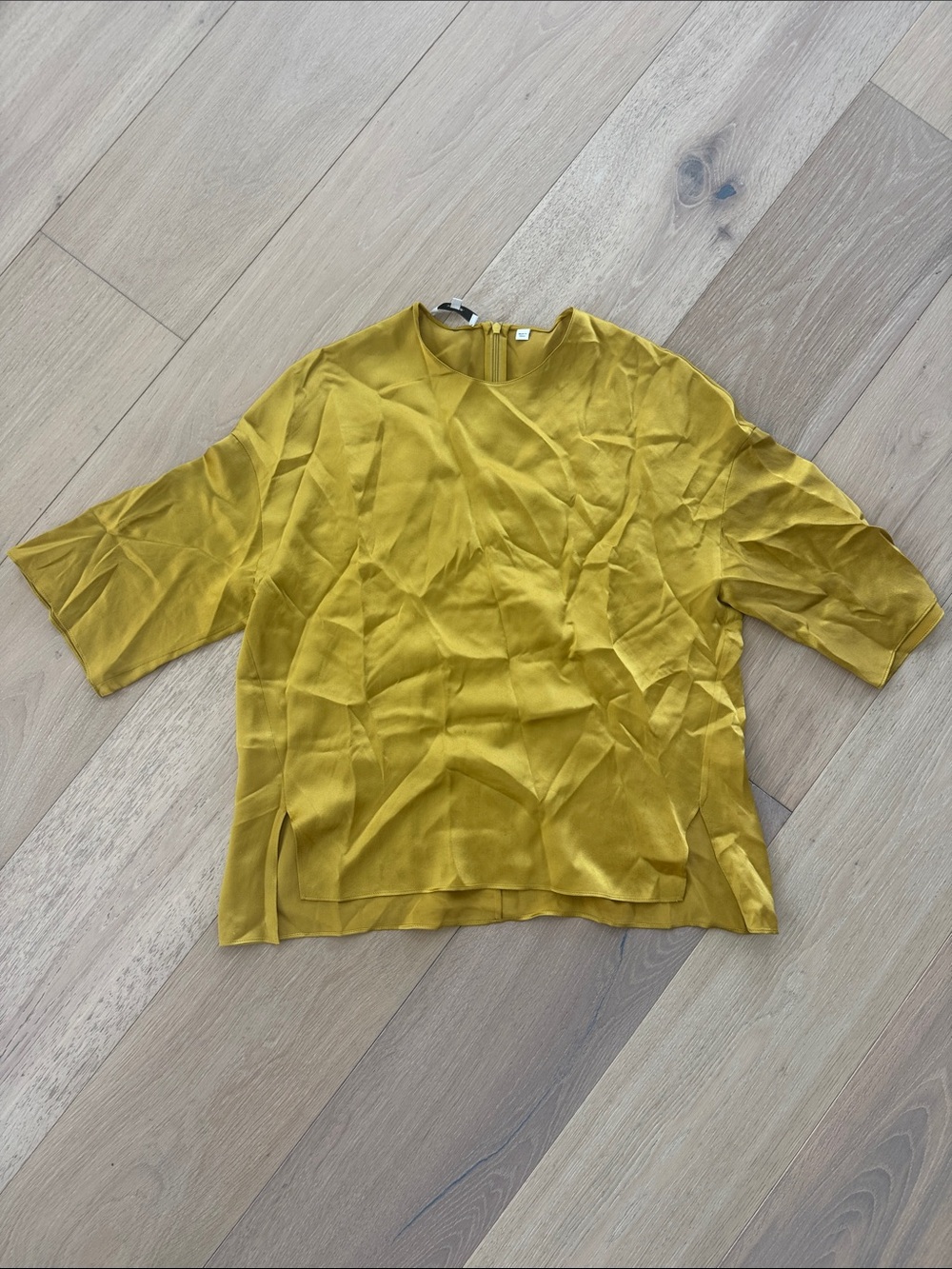 Vince 100% silk short sleeve blouse top